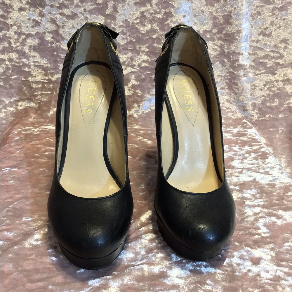 GUESS Platform Belted Back Heels *HOT*